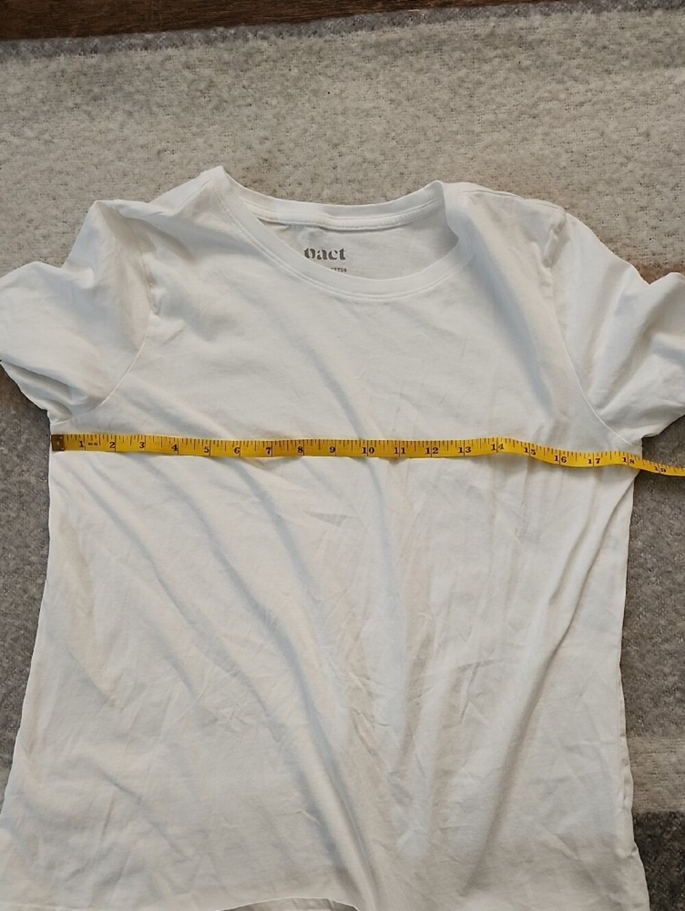 Lot of 2 Pact Organic Cotton Crewneck T-Shirts White Sz M Minimalist Basics - Picture 5 of 9